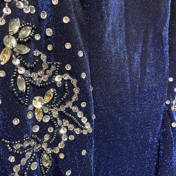 RITZEE ELEGANT FORMAL Gown Dress 1907 - Picture 3 of 5